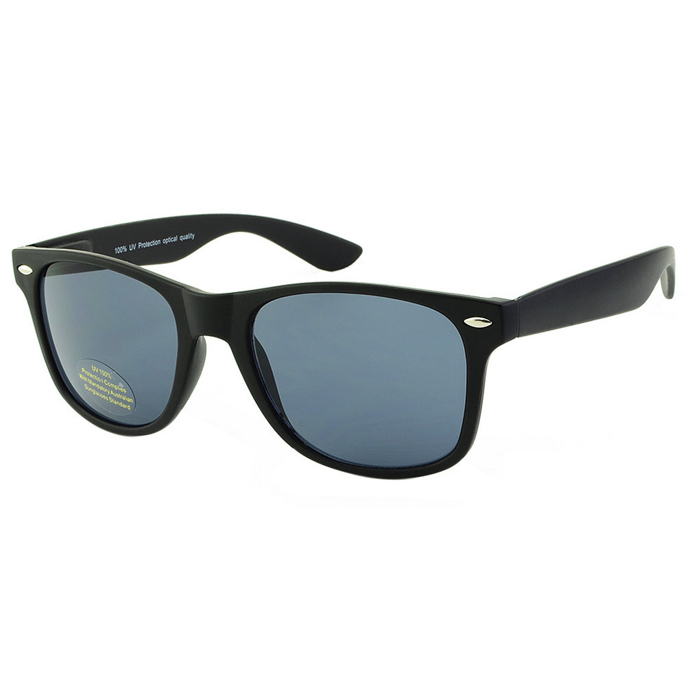 Black wayfarer sunglasses